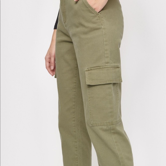 Dynamite Cindy Cargo Pants olive green - Picture 2 of 6